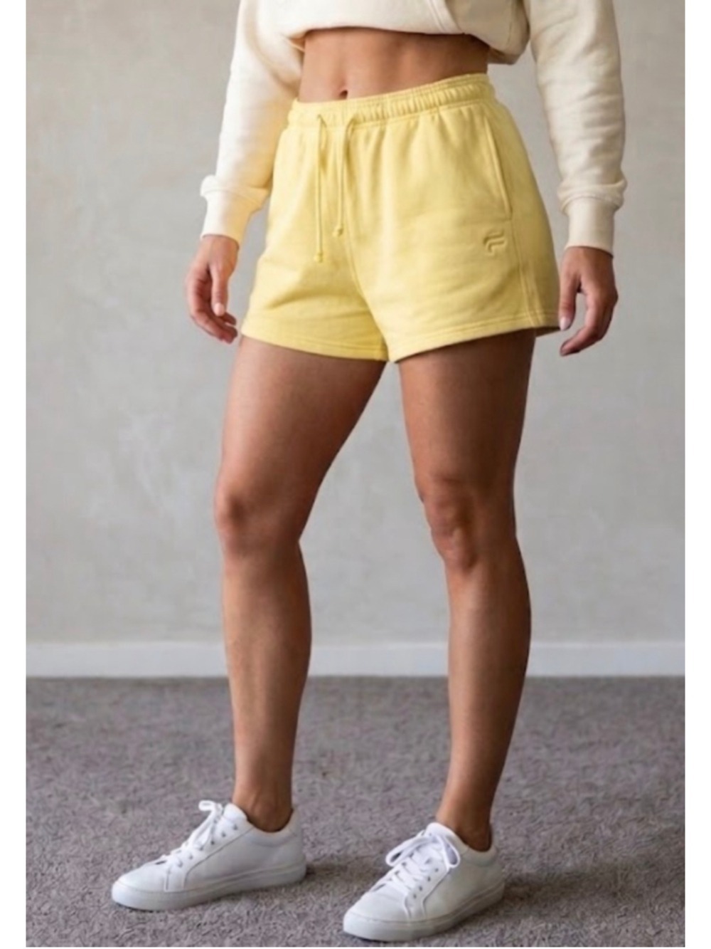 Women's Fabletics Athletic Shorts Size M Yellow